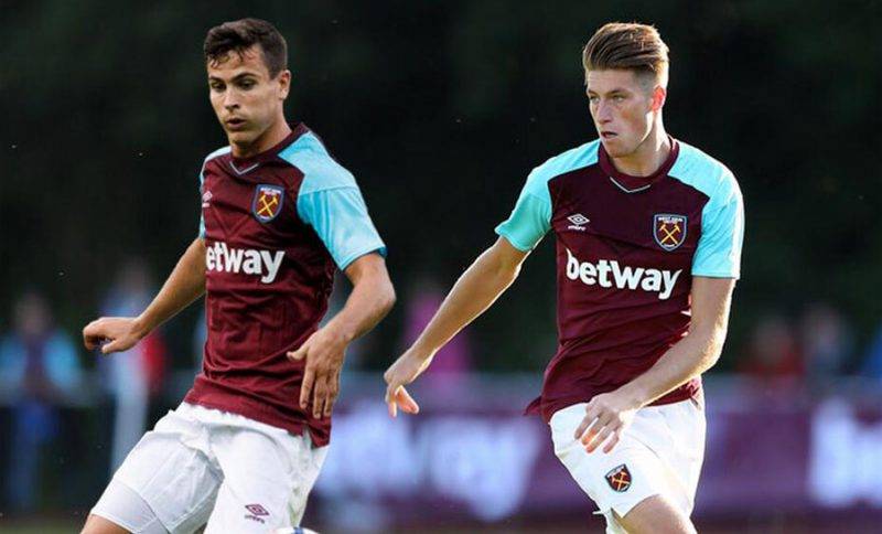 与小卡相比 与小卡相比